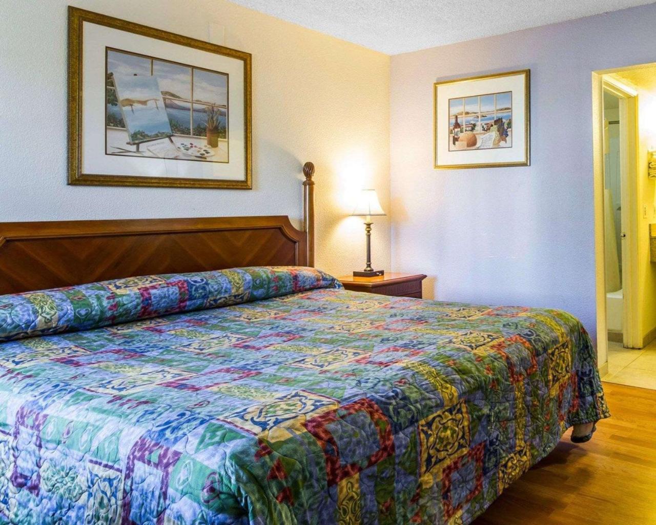 Rodeway Inn Vallejo Exterior foto