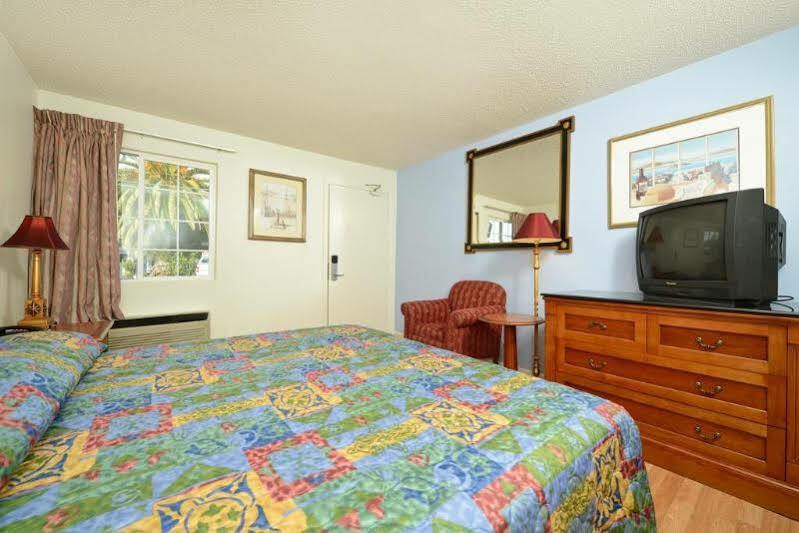 Rodeway Inn Vallejo Exterior foto